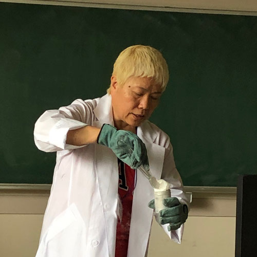 メタンハイドレートで有名な青山千春博士